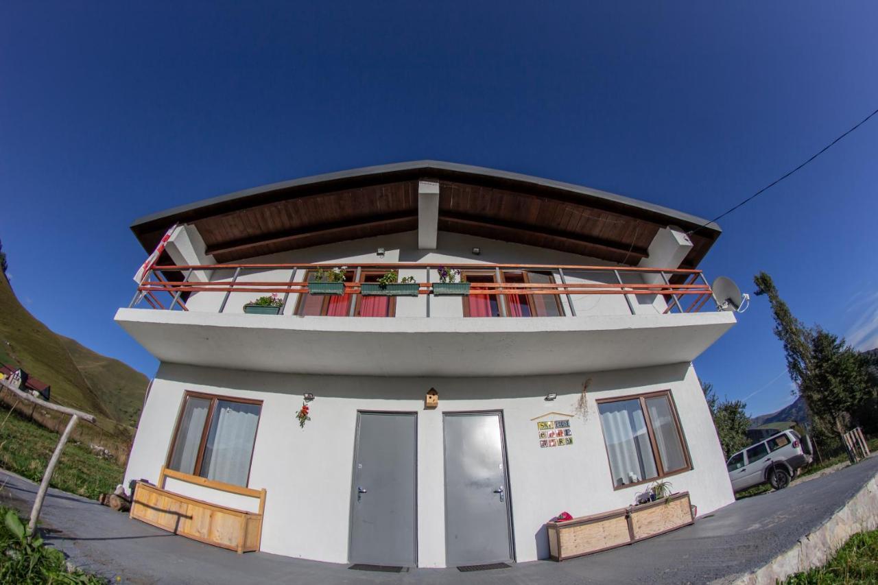 Ski House Bluebird Gudauri Εξωτερικό φωτογραφία